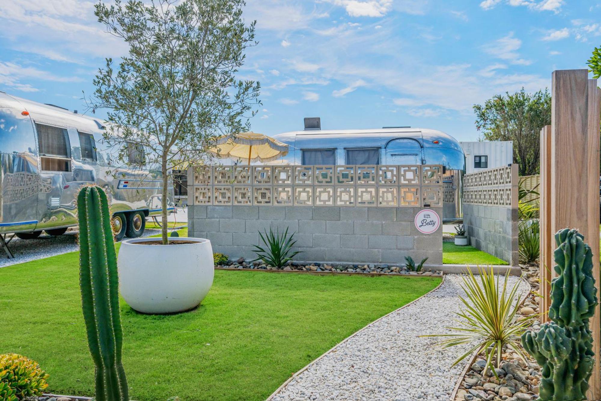 Camp Jordan Hotel Port Macquarie Exterior photo